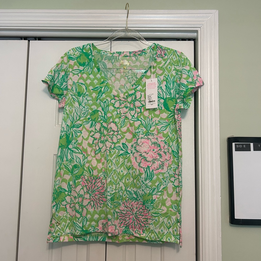 Lilly Pulitzer Green and Pink Floral Short Sleeve Top